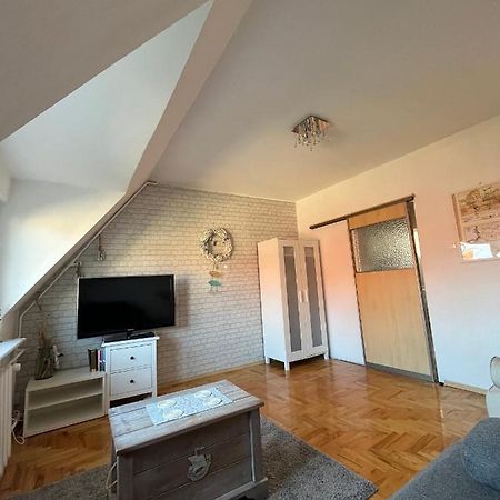 Apartament Kolobrzeska Mansarda, Narutowicza 8 Kolobrzeg Bagian luar foto